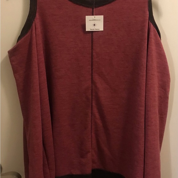 Women’s size Large open shoulder long sleeve top mauve wine color Vine & Love - Picture 5 of 6
